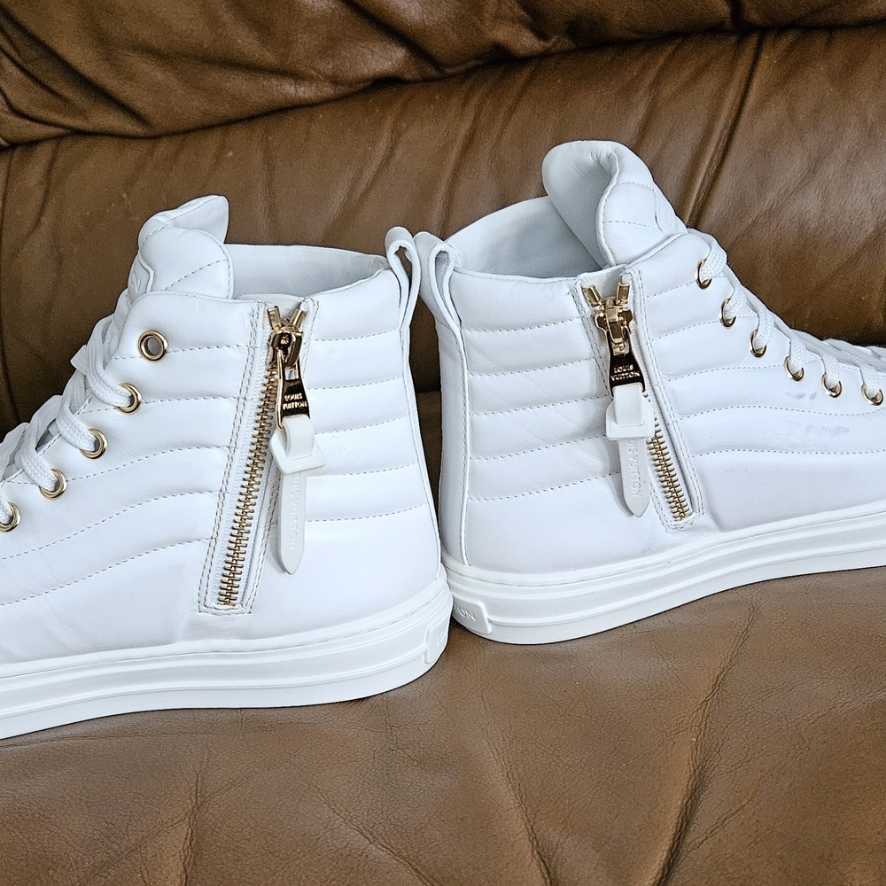 Women's Louis Vuitton White Leather Rainbow Logo Hightop Sneakers Size 6.5 US - Picture 8 of 16